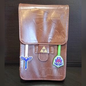 Legend of Zelda Nintendo 3DS Case, "Adventurer's Pouch" & 2 Styluses, Like New!